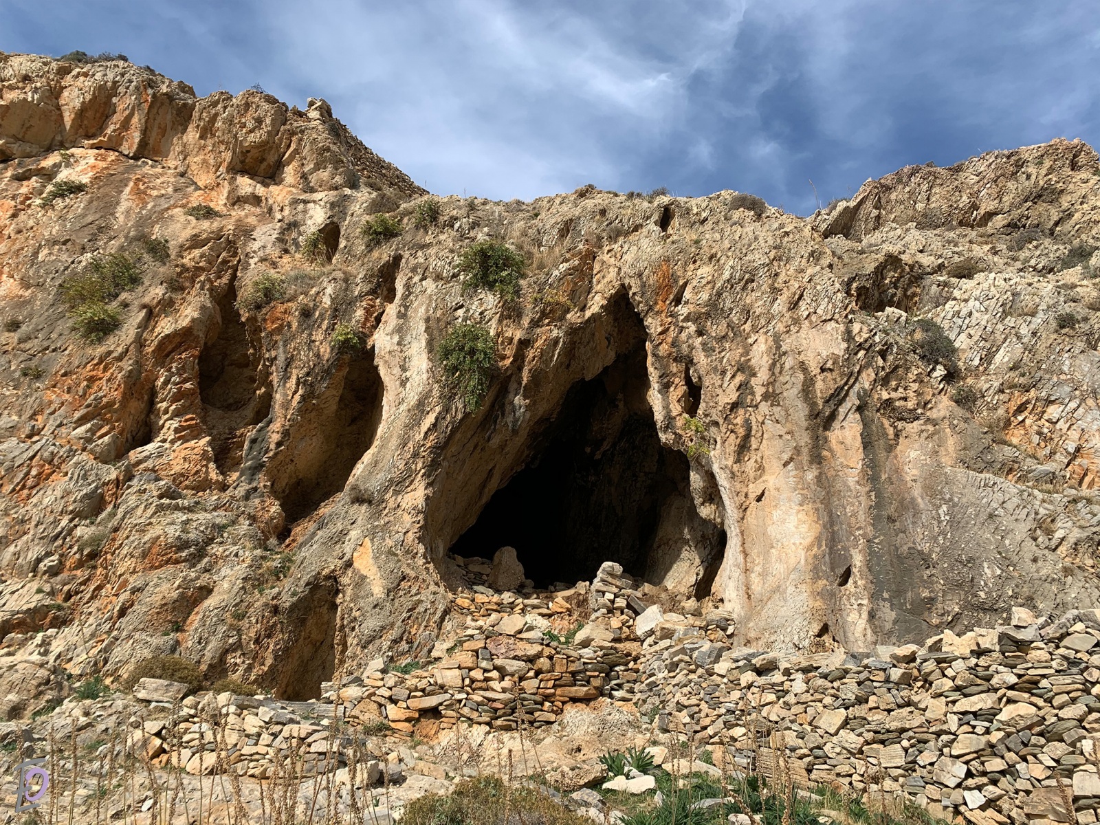 Σπηλιά Λεντίνου