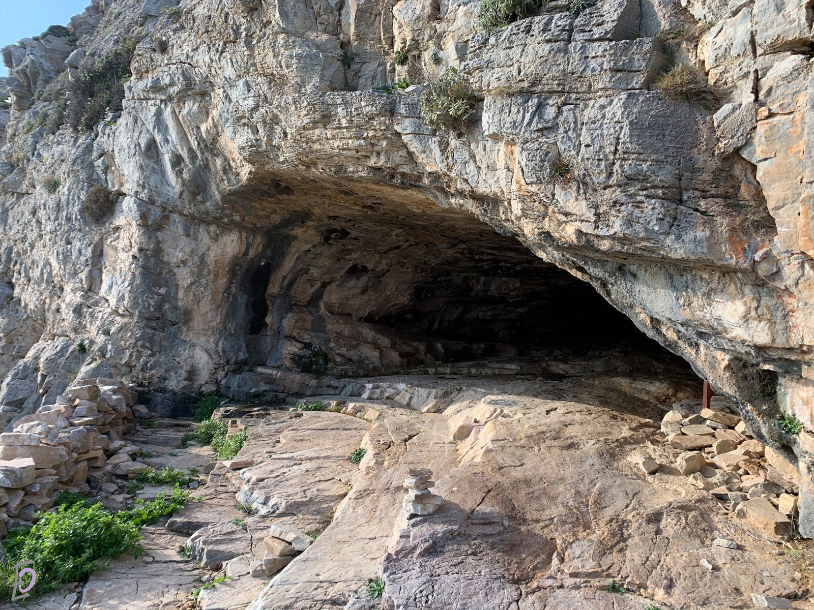 Σπήλαιο Φρεκίδη